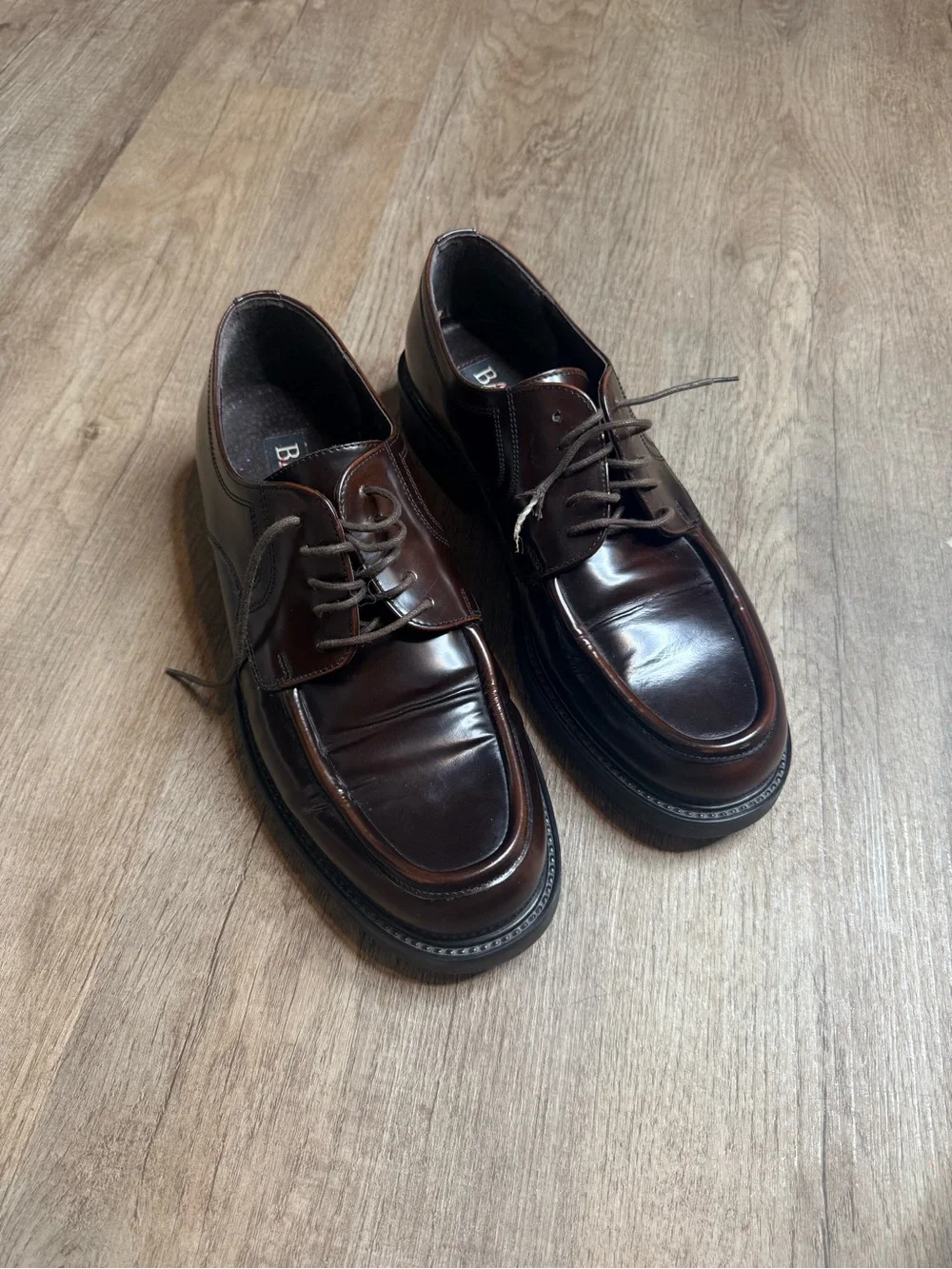 Bass polished brown